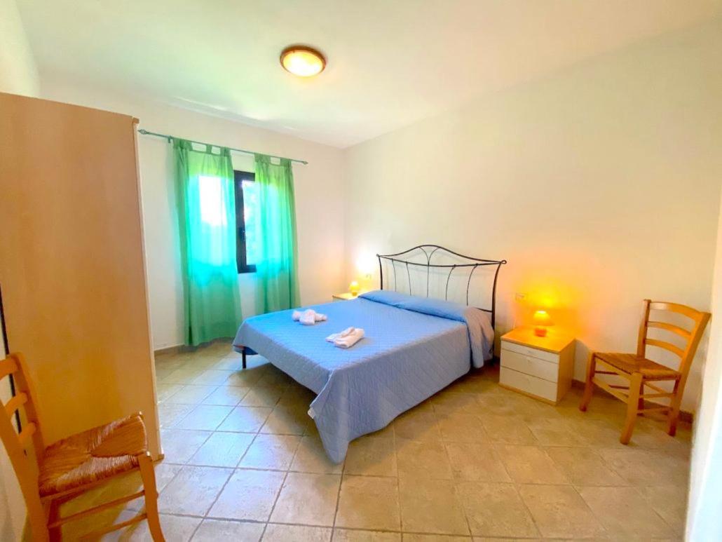 Residence Almusura San Teodoro  Bagian luar foto