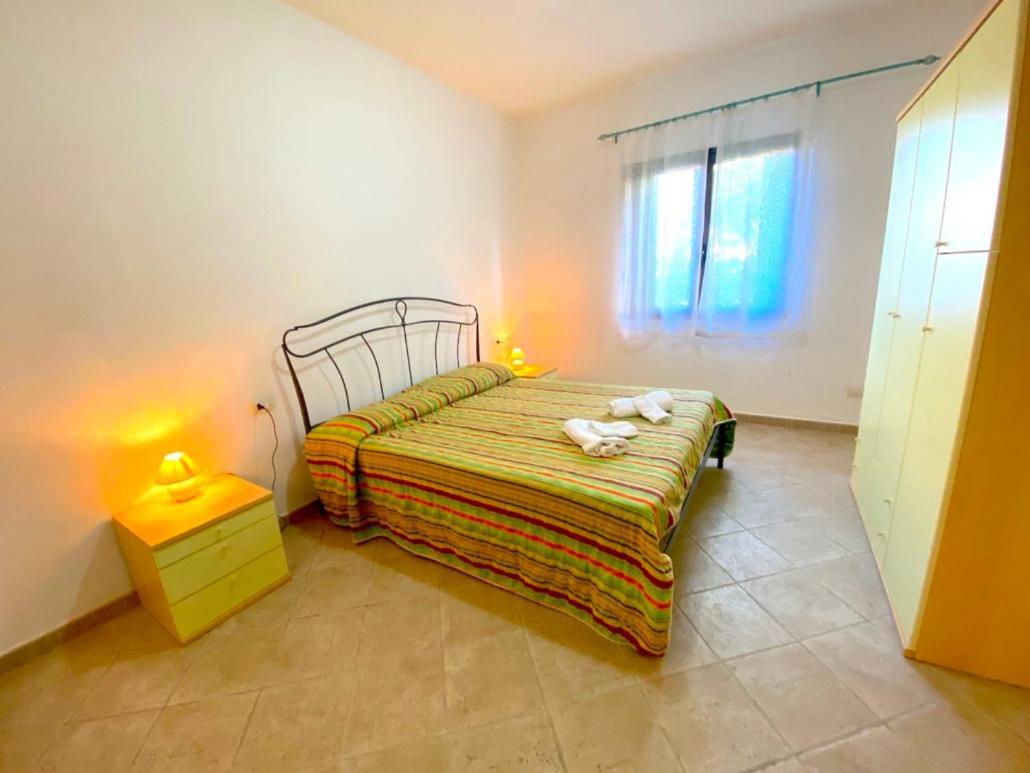 Residence Almusura San Teodoro  Bagian luar foto