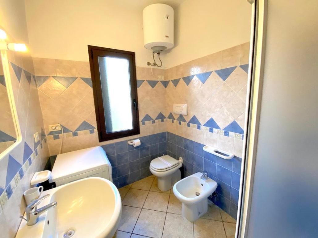 Residence Almusura San Teodoro  Bagian luar foto